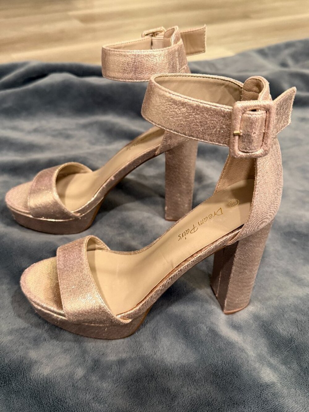 👠 Dream Pairs Rose Gold Metallic Platform Block Heel Sandals Size 6.5 👱🏼‍♀️🎀
